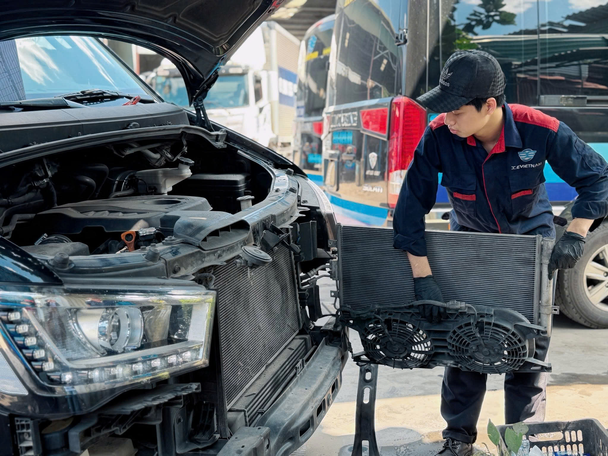 xe-vietnam-limousine-di-phu-ninh-phu-tho